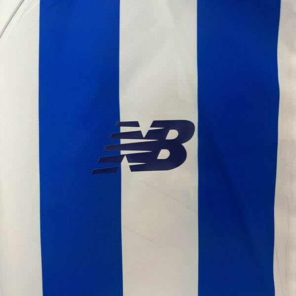 24/25 Porto double-faced windbreaker (blue and white)