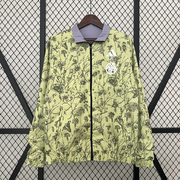 24/25 Bayern double-sided windbreaker (grey yellow)