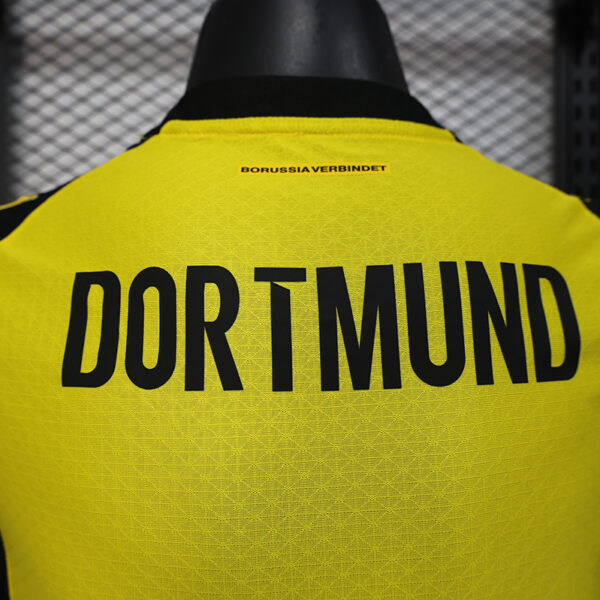 25/26 Dortmund Home Player