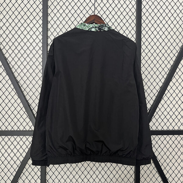 24/25 Manchester United Double-sided Windbreaker (Black and Green)