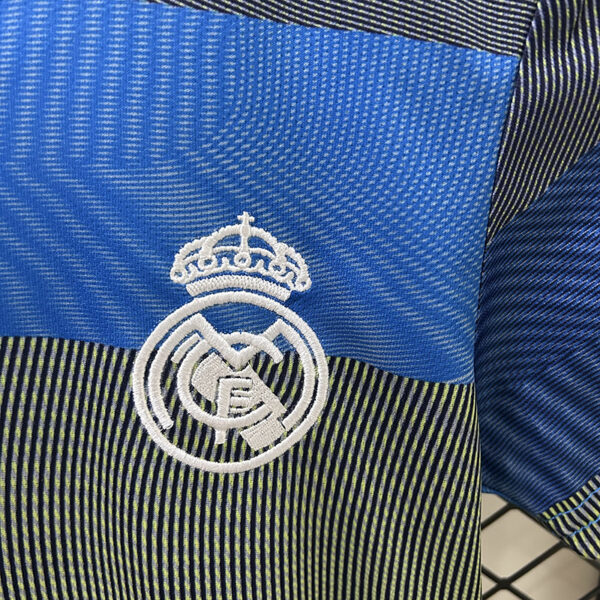 25/26 Real Madrid training uniform kids