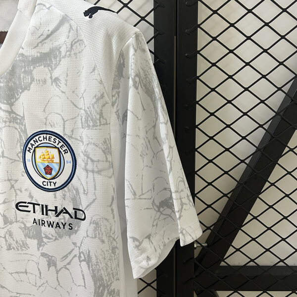 25/26 Manchester City Away