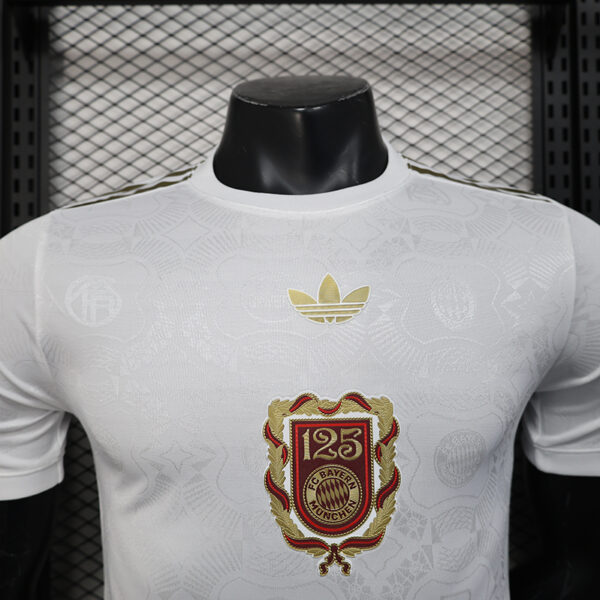 25/26 FC Bayern Munich 125th Anniversary White Player
