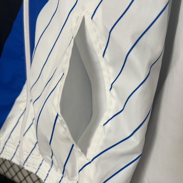 24/25 Porto double-faced windbreaker (blue and white)