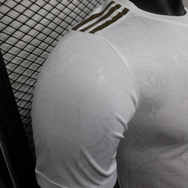 25/26 FC Bayern Munich 125th Anniversary White Player