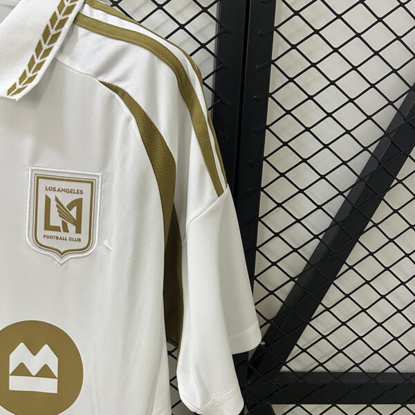25/26 Los Angeles away