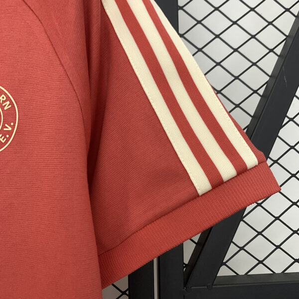 Bayern Munich Cotton T-shirt red