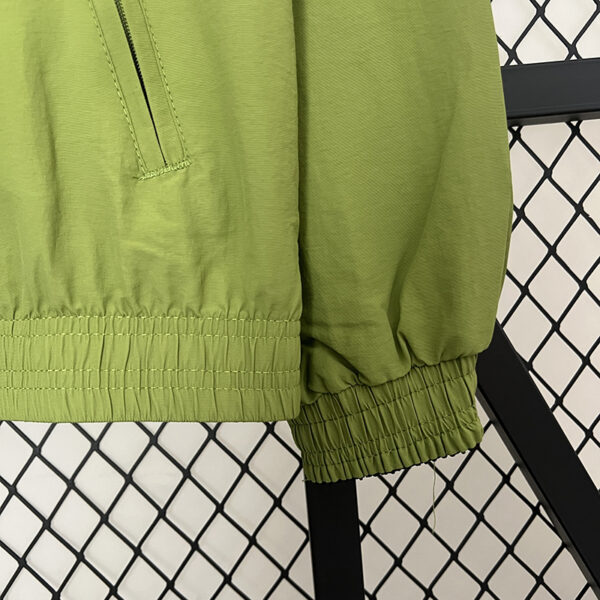 24/25 Danish double-faced windbreaker (green and blue)