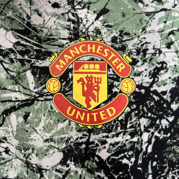 24/25 Manchester United Double-sided Windbreaker (Black and Green)