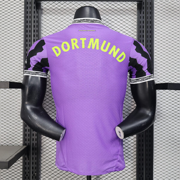 25/26 Dortmund special edition purple player