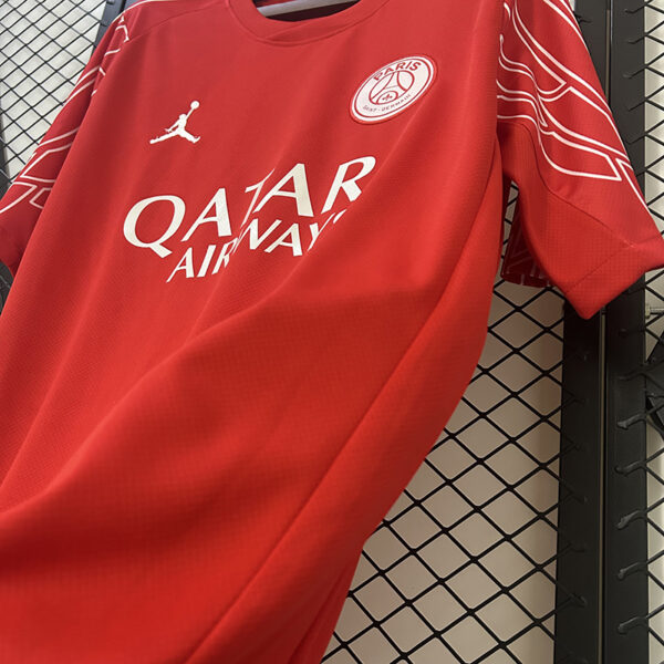 24/25 PSG fourth away
