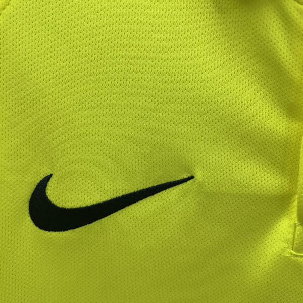 14/15 Barcelona third away