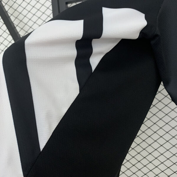 25/26 Real Madrid Special Edition black